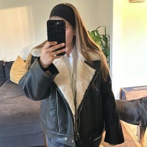 Leather jacket with white Sherpa liner